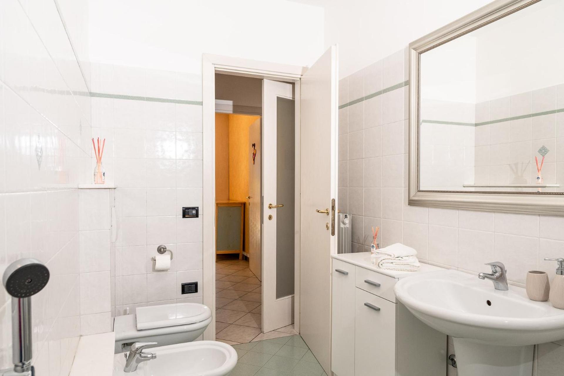 Ferienwohnung Casa Anto Lovere Exterior foto